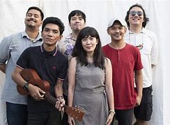 Payung Teduh Artinya